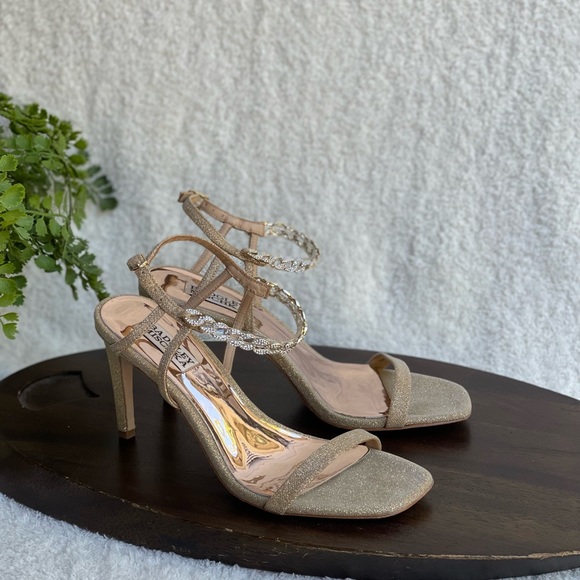 Badgley Mischka Crystal embellished heel ankle strap sandal size 8 - Picture 8 of 10